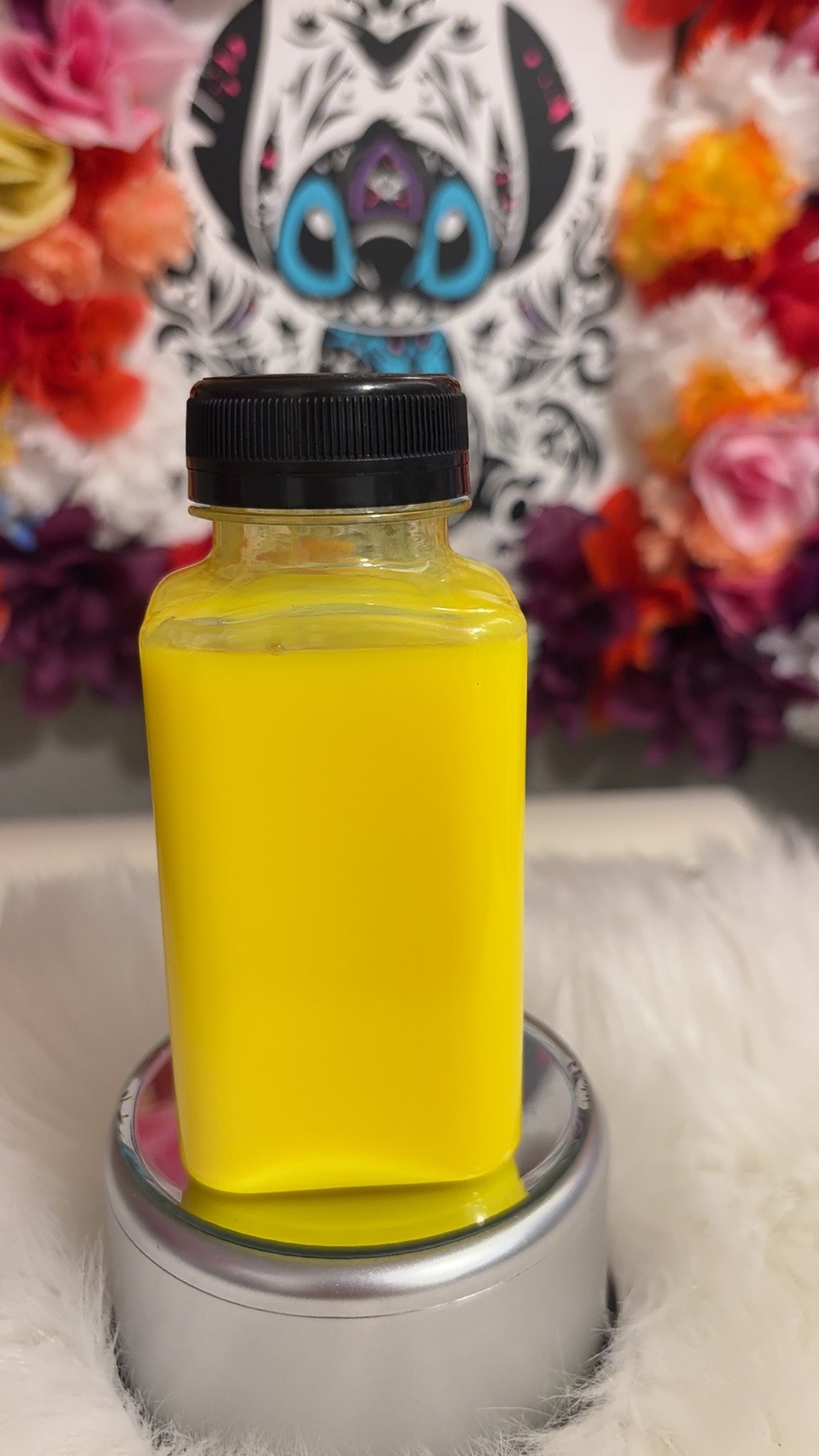 Lava Lamp Solution DAFFODIL YELLOW 8oz