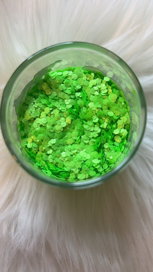 2oz Glitter Bottle ✨Grinch✨