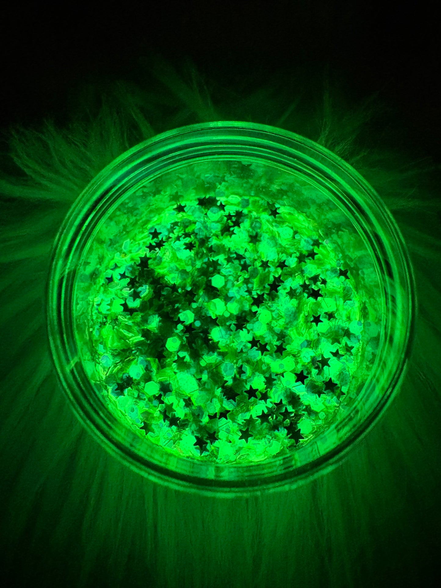New Glow Glitter ✨LIME GLOW✨
