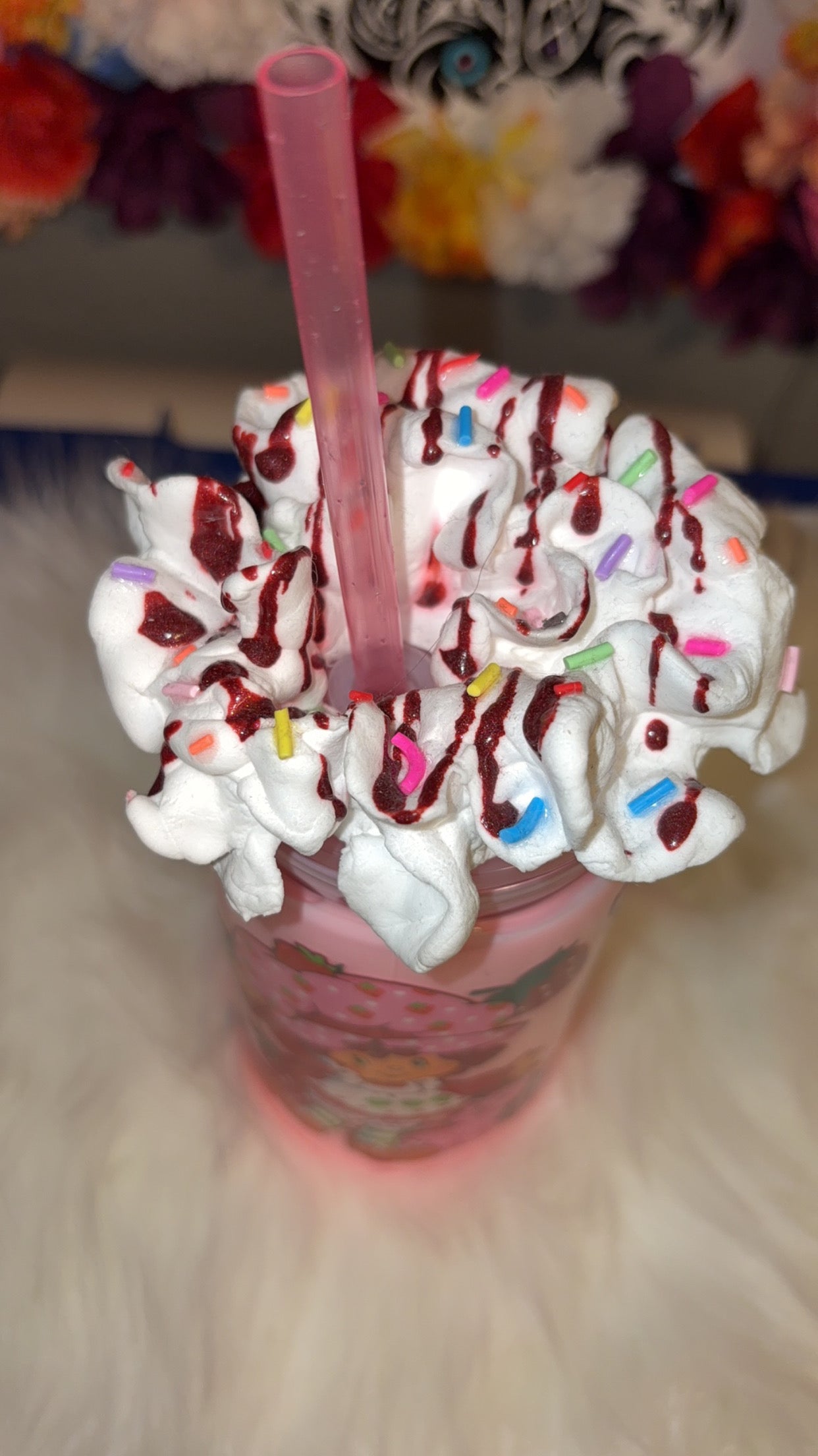 Snow globe Strawberry Shortcake *Colored Liquid*